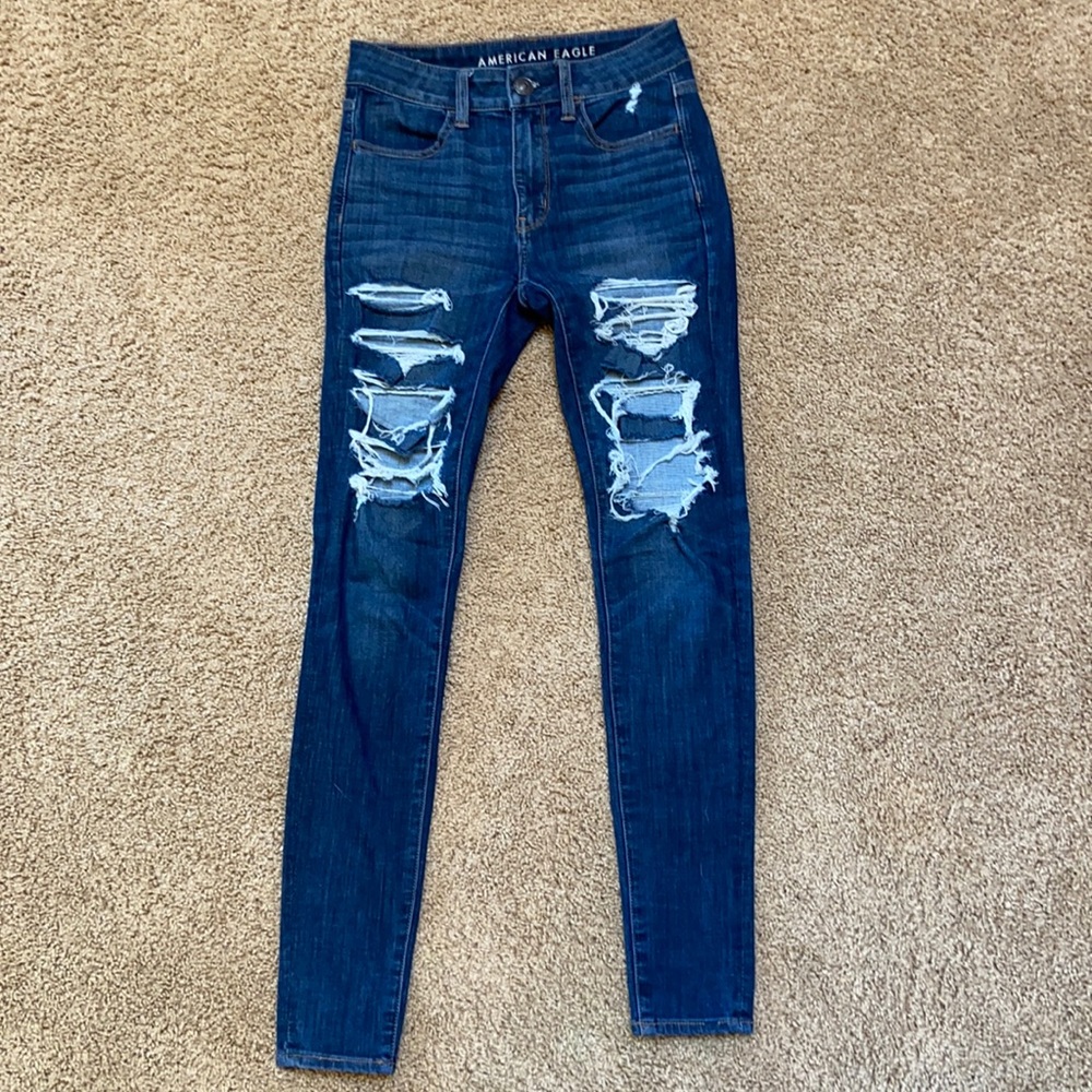 Women’s American Eagle Distressed Skinny Jeans